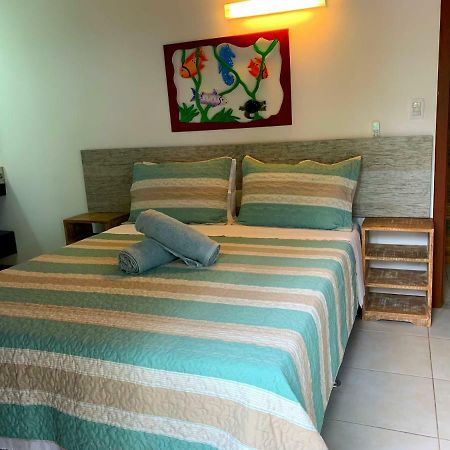 Duplex Com Hidromassagem - Praia Do Forte Exterior foto